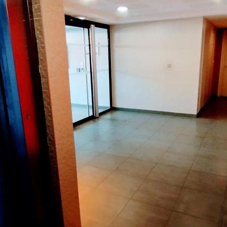 Mambrillo Parking Netflix Disney Prime Avignon Luaran gambar
