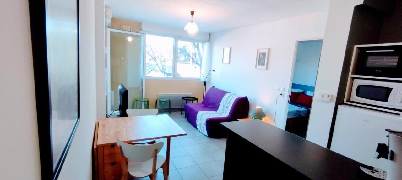 Mambrillo Parking Netflix Disney Prime Avignon Luaran gambar
