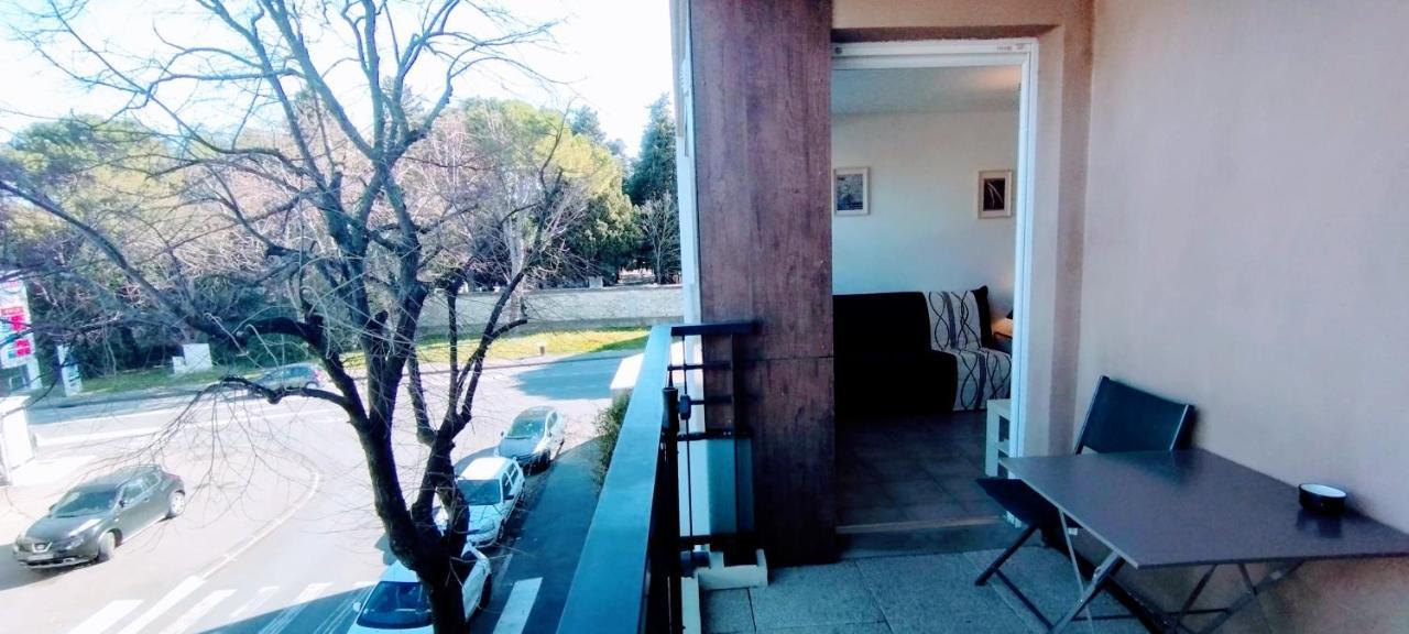 Mambrillo Parking Netflix Disney Prime Avignon Luaran gambar